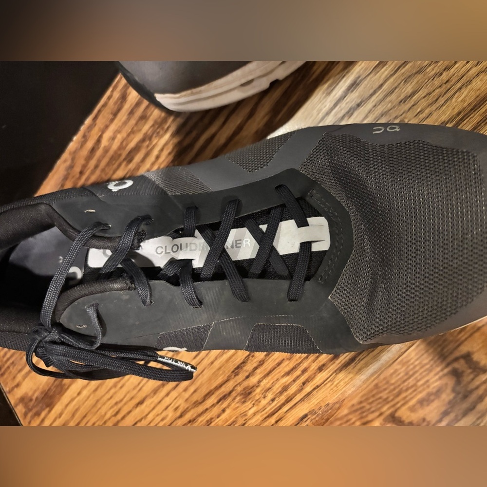 On Running Cloudrunner Men's Running Shoes Eclipse/Frost US 12.5 - Picture 4 of 5